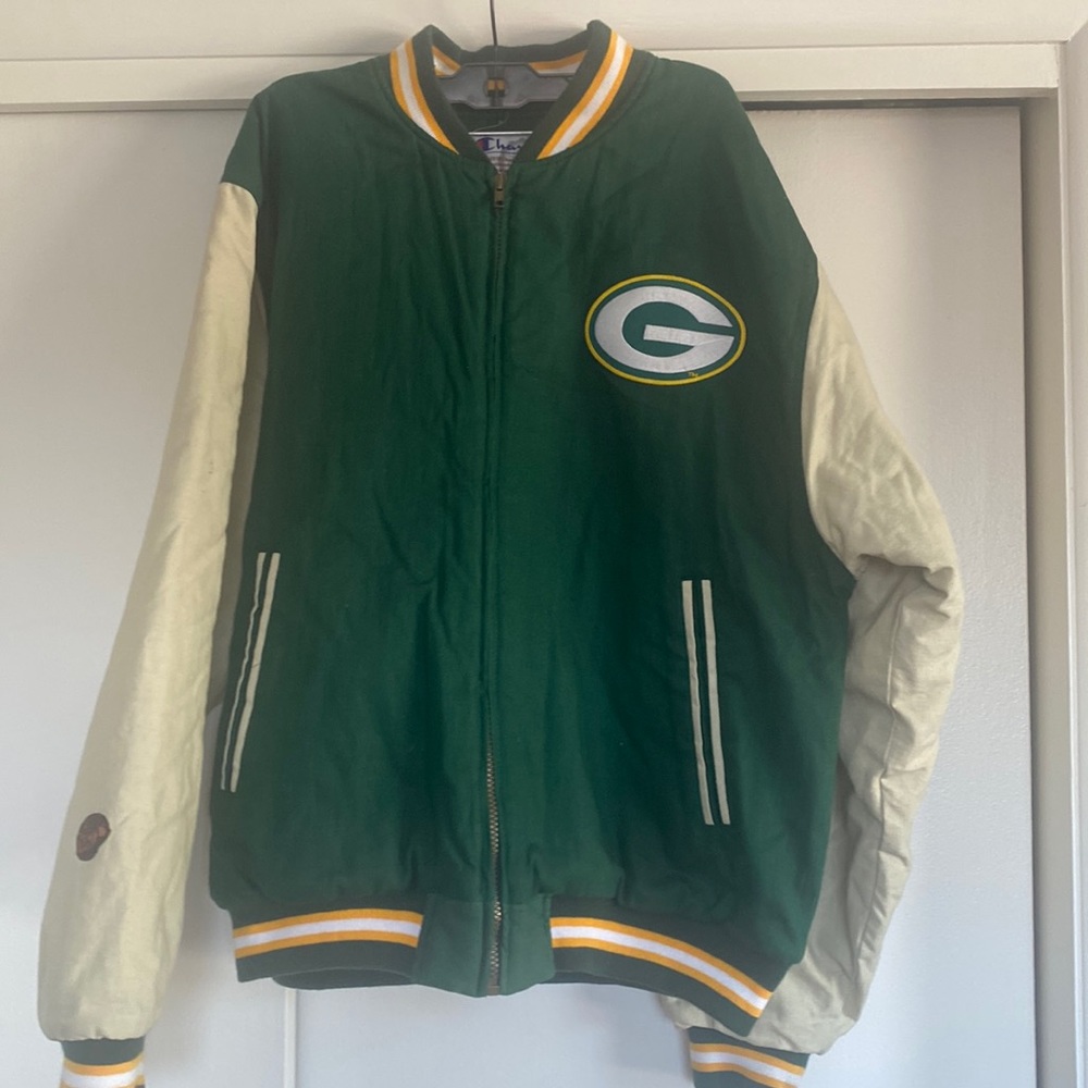 Green Bay Packer quilted zip up coat
